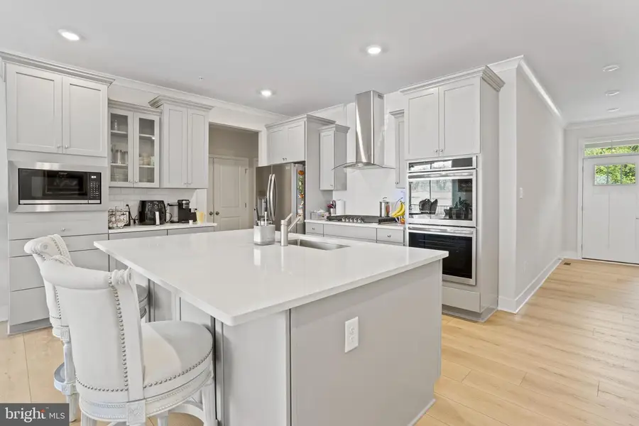 5332 Kings Canyon Ct, White Plains, MD 20695 - Image #2