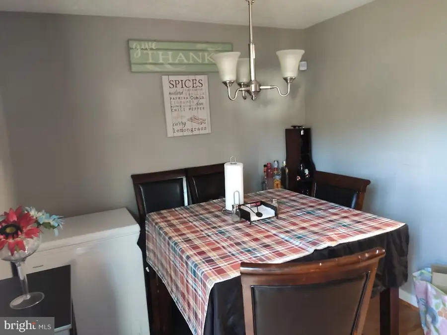 2625 Ferguson Ct, Waldorf, MD 20602 - Image #2