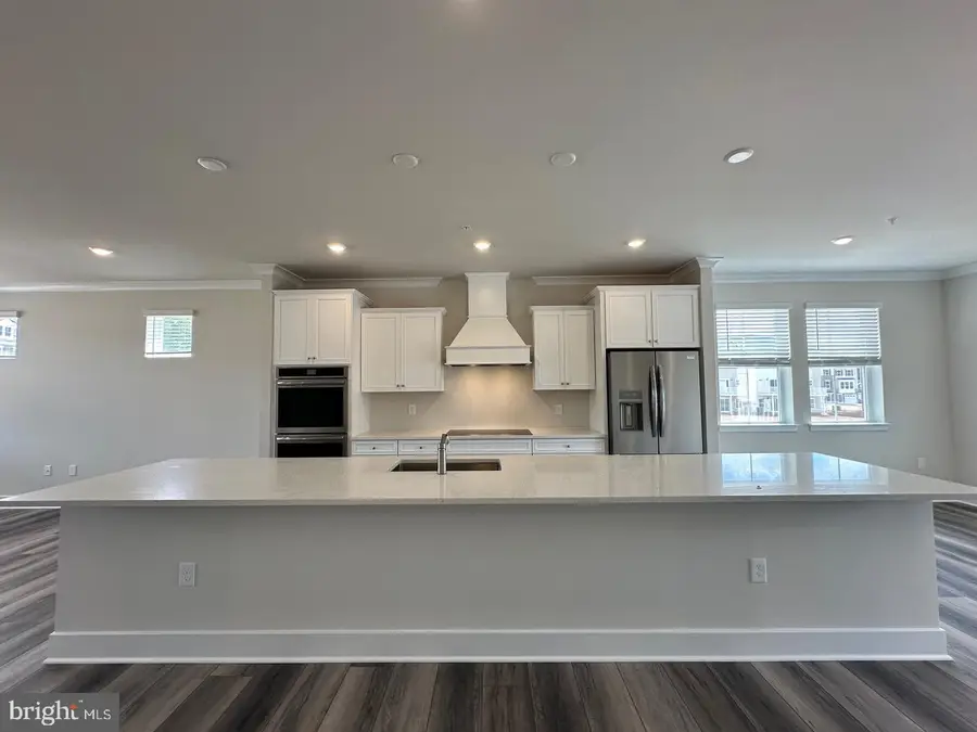 10717 Millport St, White Plains, MD 20695 - Image #2