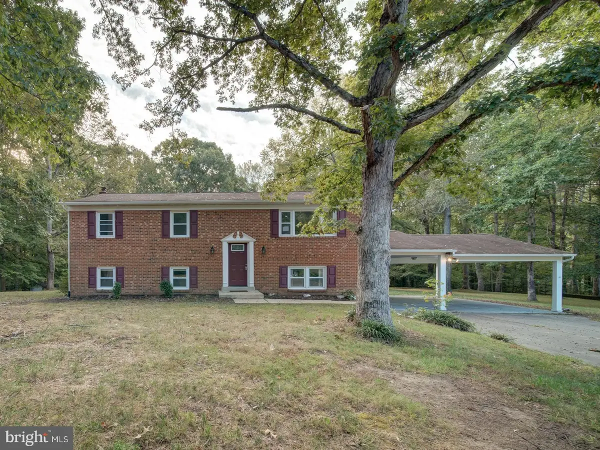 6290 Cracklingtown Rd, Hughesville, MD 20637 - Image #1