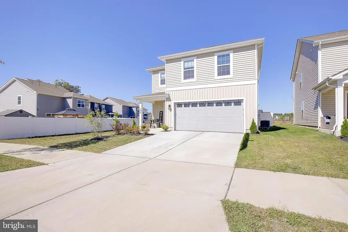 134 Charming Forest Ave, La Plata, MD 20646 - Image #1