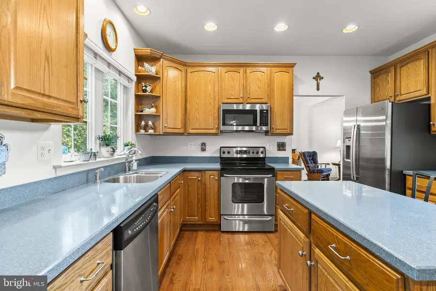 1061 Wales Dr, La Plata, MD 20646 - Image #2