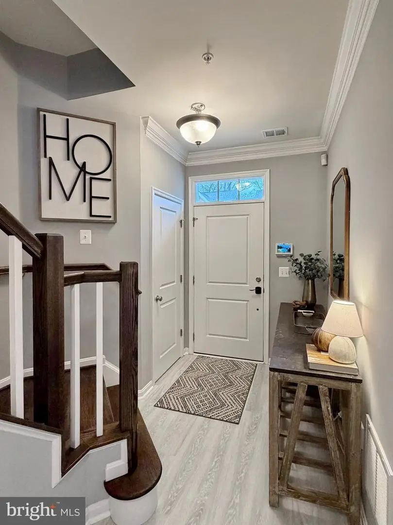 379 Buckeye Cir, La Plata, MD 20646 - Image #2