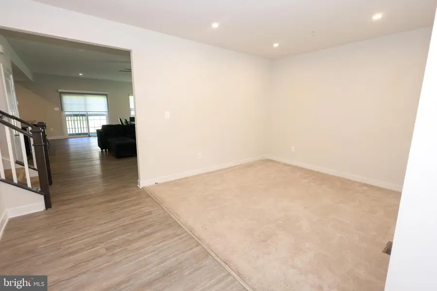 8881 Bancroft Dr, Waldorf, MD 20603 - #2