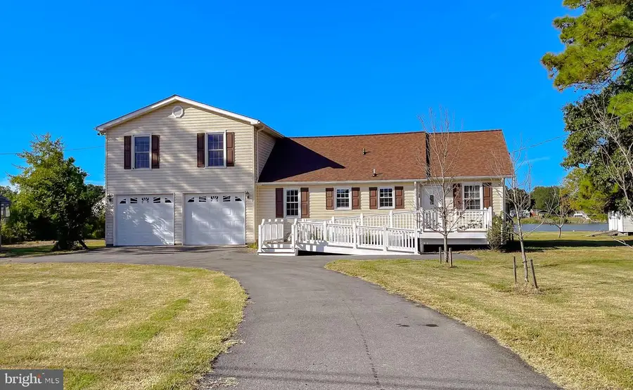 16157 Cobb Island Rd, Newburg, MD 20664 - Image #2