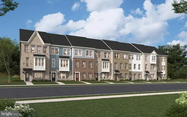 10405 Halmstad Dr, WALDORF, MD 20603