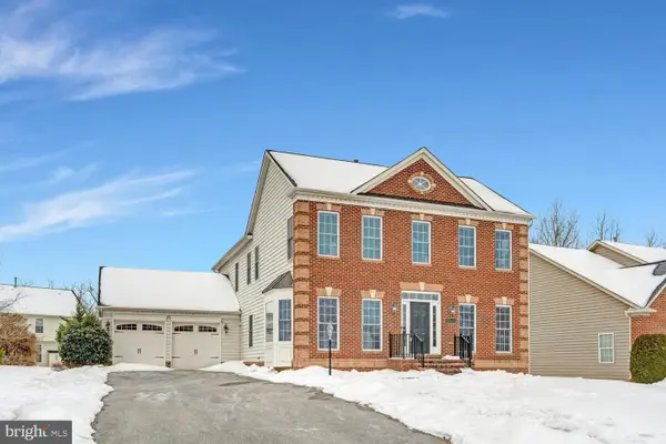 8749 Bancroft Dr, WALDORF, MD 20603