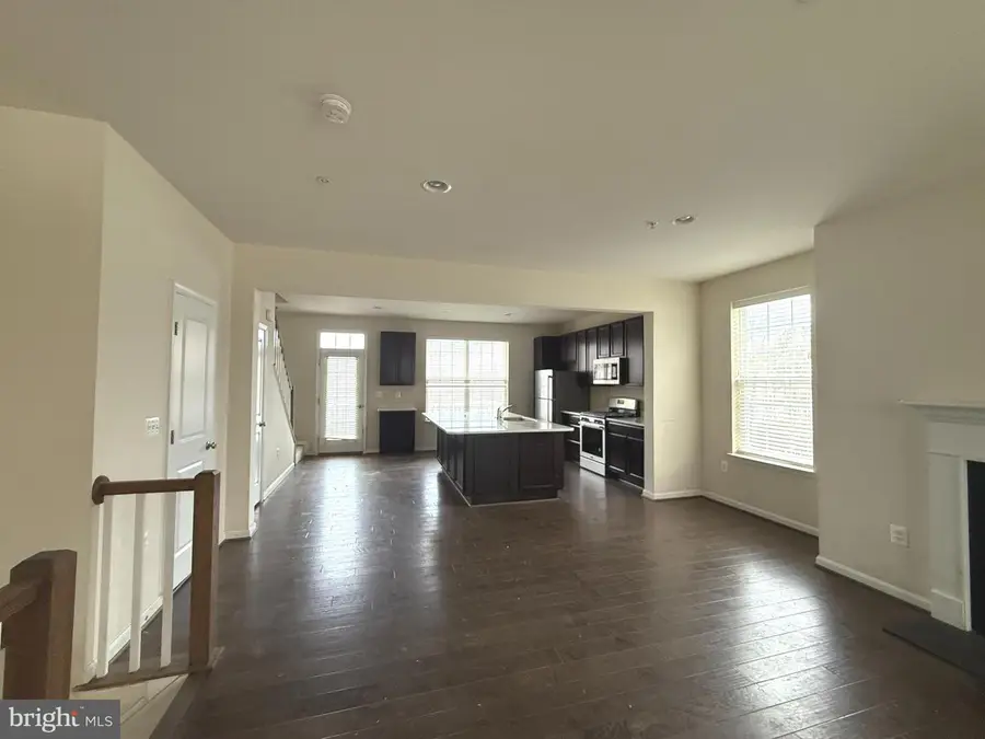 217 Buckeye Cir, La Plata, MD 20646 - #3