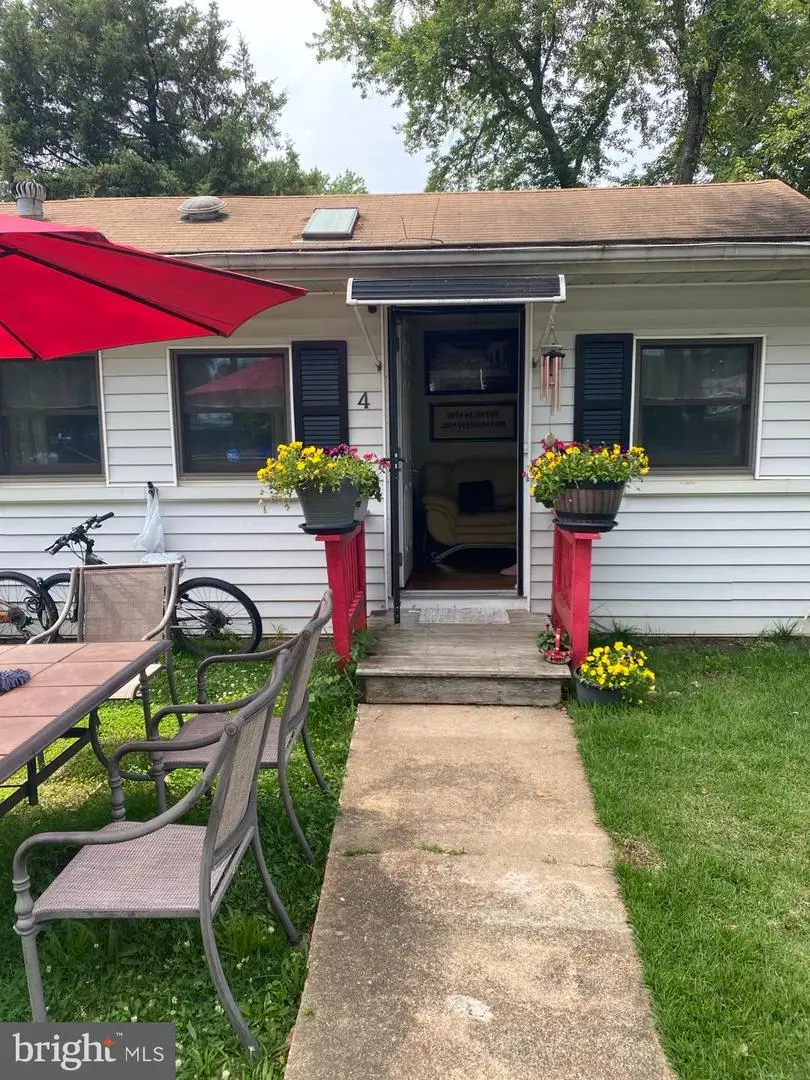 4 Highland Pl, Indian Head, MD 20640 - #2
