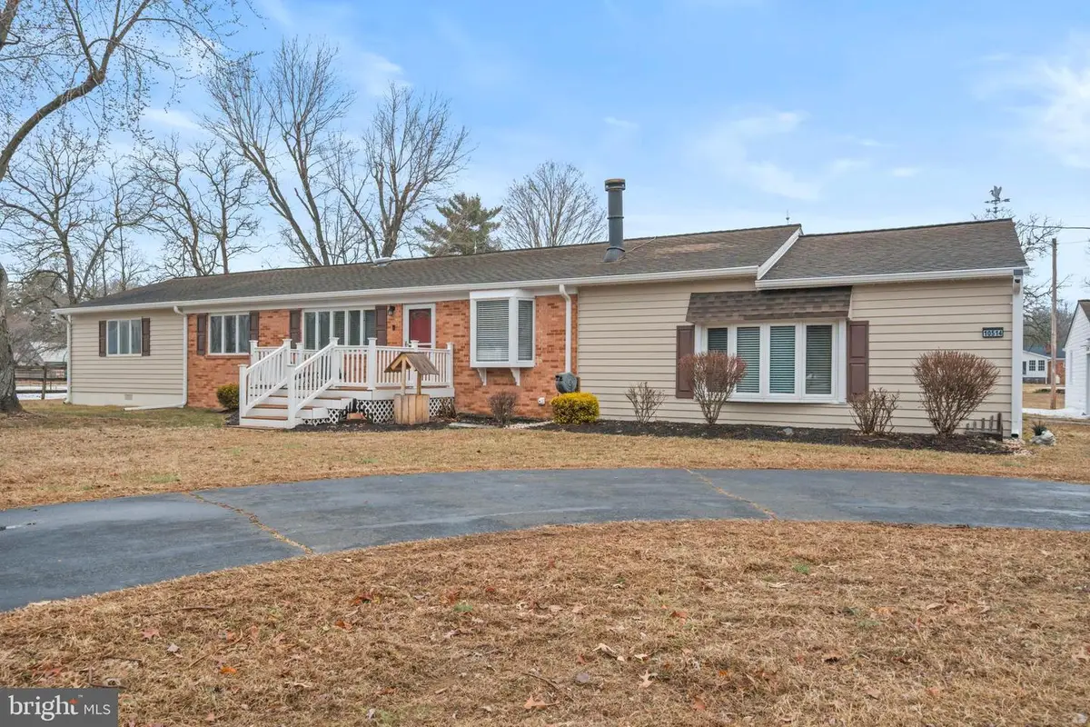 10514 Willetts Crossing Rd, White Plains, MD 20695 - #1