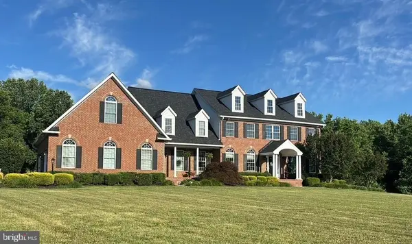 8715 Hill Spring Dr, LA PLATA, MD 20646