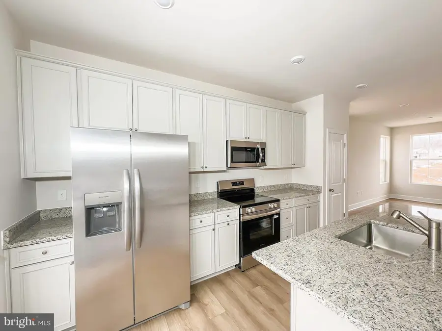 5503 Aberdeen Pl, White Plains, MD 20695 - #2