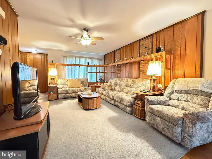 1111 Stone Ct, Waldorf, MD 20602 - #2