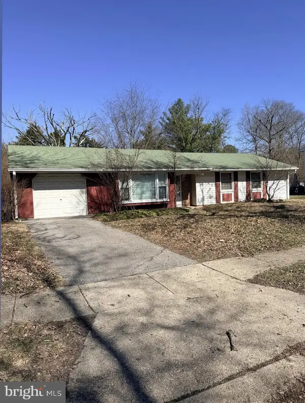 2511 Lisa Dr, WALDORF, MD 20601