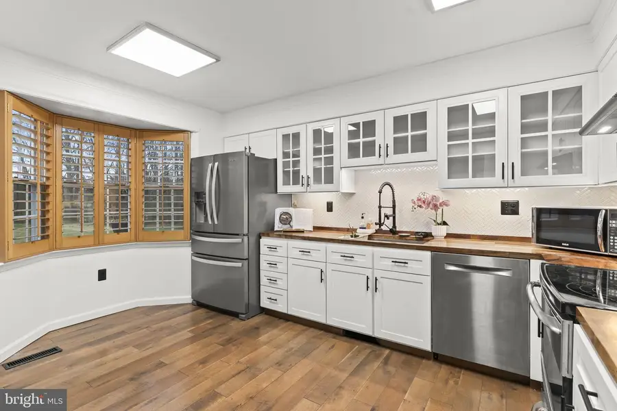 8580 Crain Hwy, La Plata, MD 20646 - #2