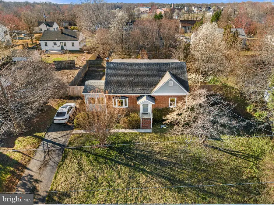 613 Wicomico St, La Plata, MD 20646 - #3