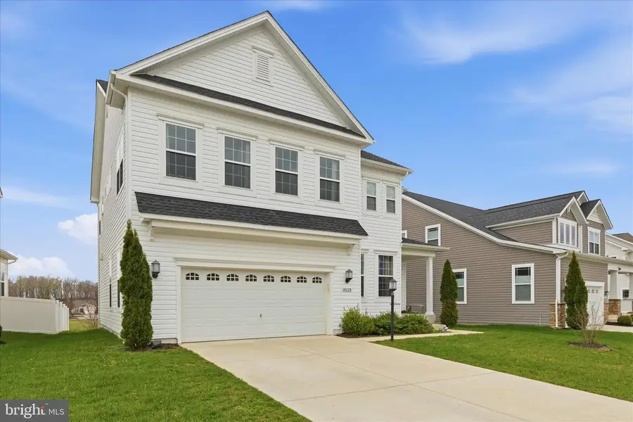 4529 Shakespeare Cir, White Plains, MD 20695 - #2