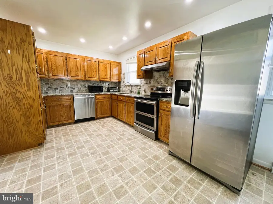 13220 Breezy Ct, Waldorf, MD 20601 - #3
