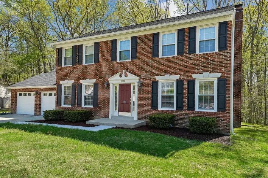 8600 Valley Dr, Waldorf, MD 20603 - #2