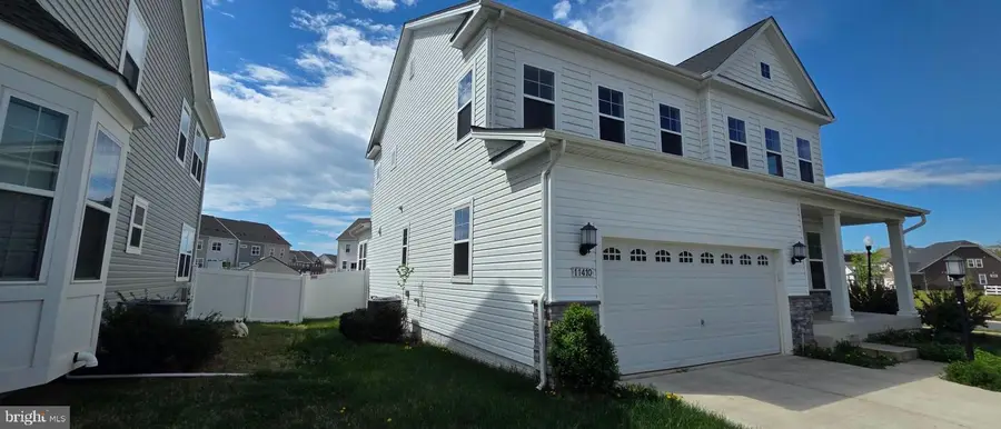 11410 Jane Austen Ln, White Plains, MD 20695 - #2