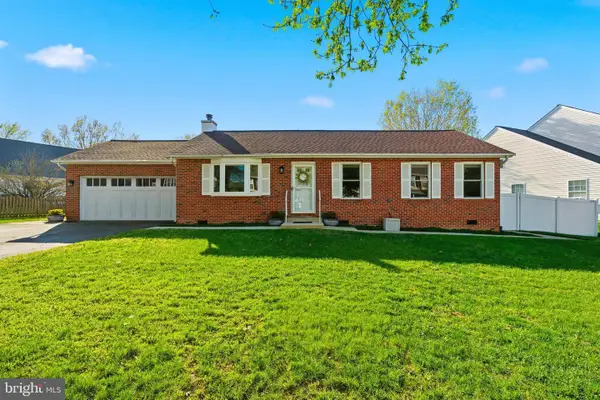 2309 Rolling Meadows St, WALDORF, MD 20601