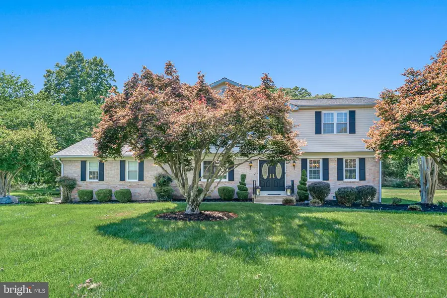 11063 Ellinger Dr, White Plains, MD 20695 - #2