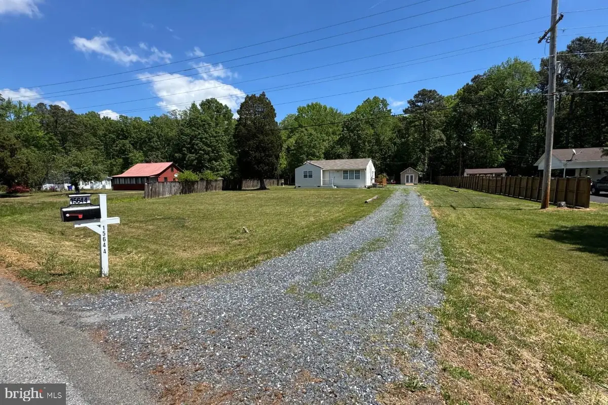 15644 Rock Point Rd, Newburg, MD 20664 - #1