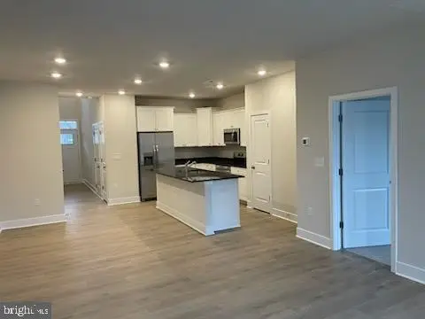 10596 Great Basin Pl, White Plains, MD 20695 - #3