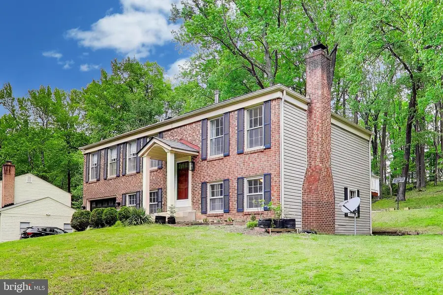 8709 Valley Dr, Waldorf, MD 20603 - #3