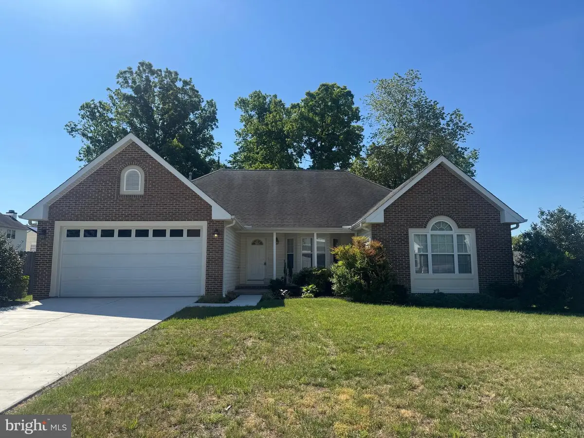 2604 Meadowsweet Dr, Waldorf, MD 20601 - #1