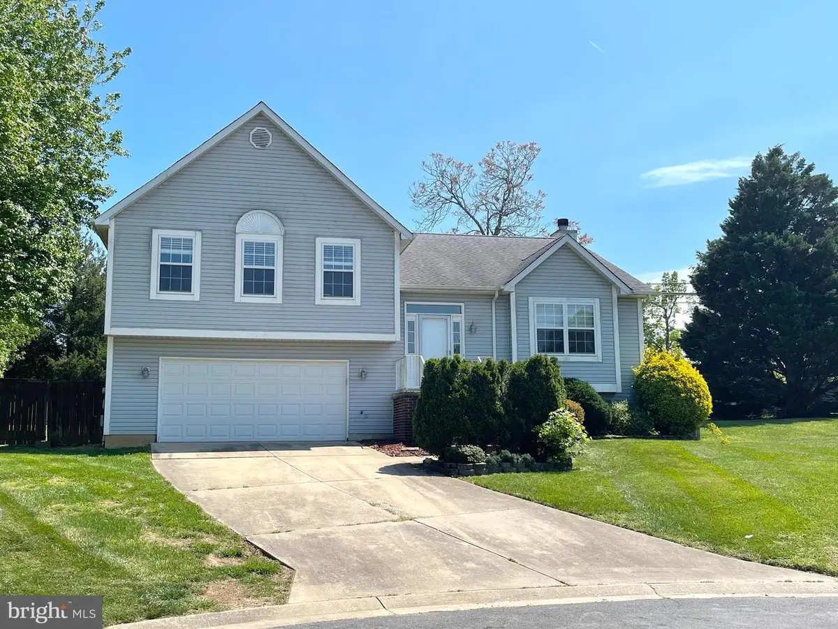 10389 Chamberlin Ct E, Waldorf, MD 20601 - #1