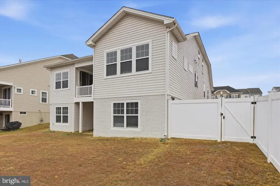 4440 Shakespeare Cir, White Plains, MD 20695 - #3