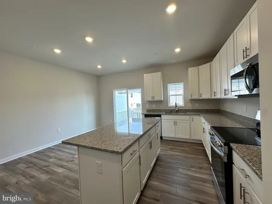 10536 Cobbler Pl, White Plains, MD 20695 - #3
