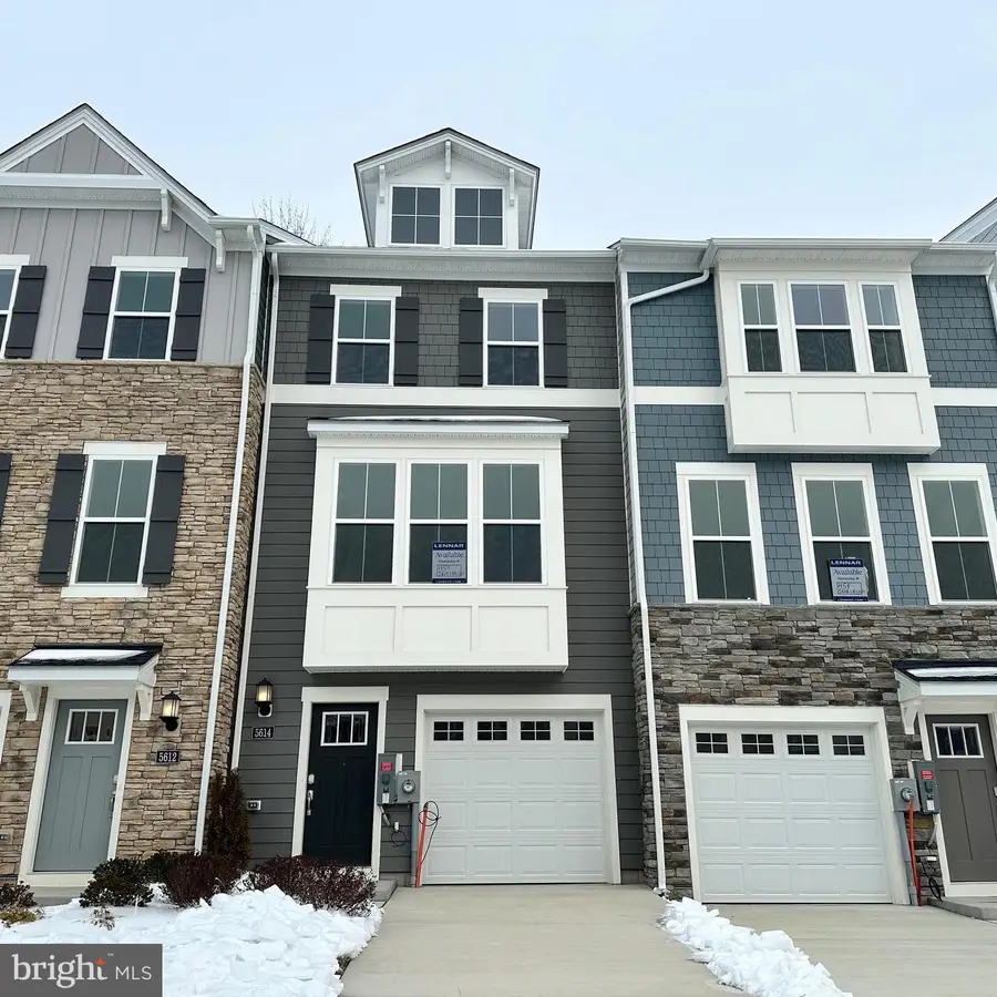 5546 Marksburg Pl Pl, White Plains, MD 20695 - #2