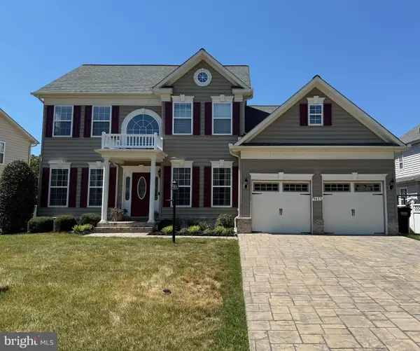 9453 Pep Rally Ln, WALDORF, MD 20603