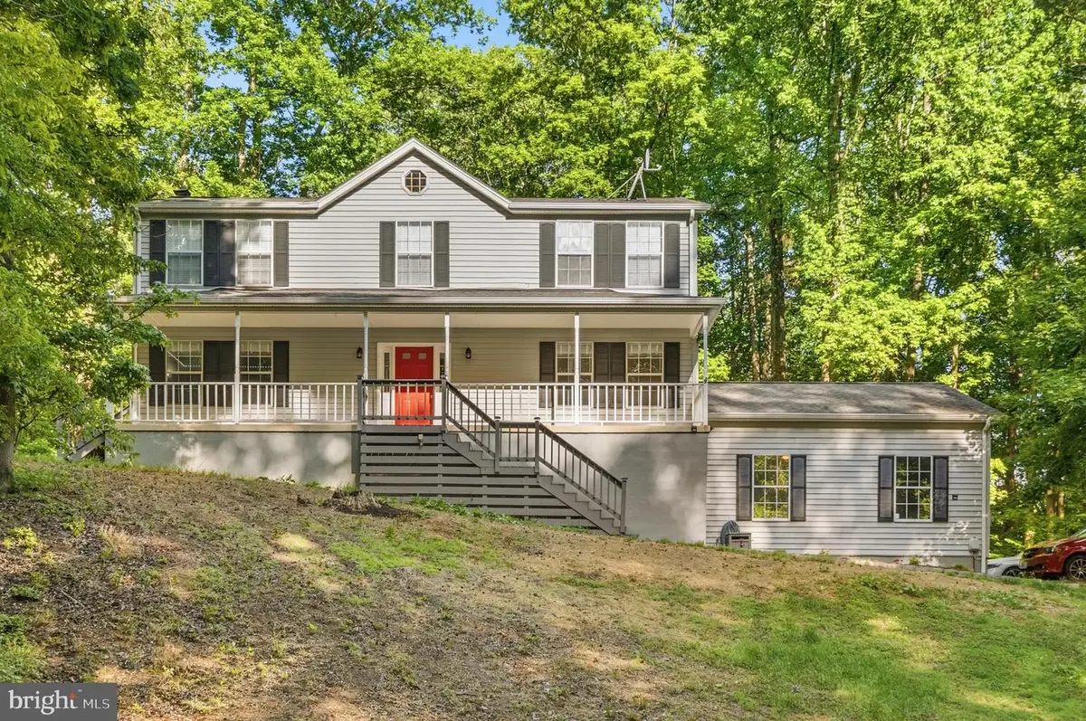 7090 Maxwell Dr, Hughesville, MD 20637 - #1