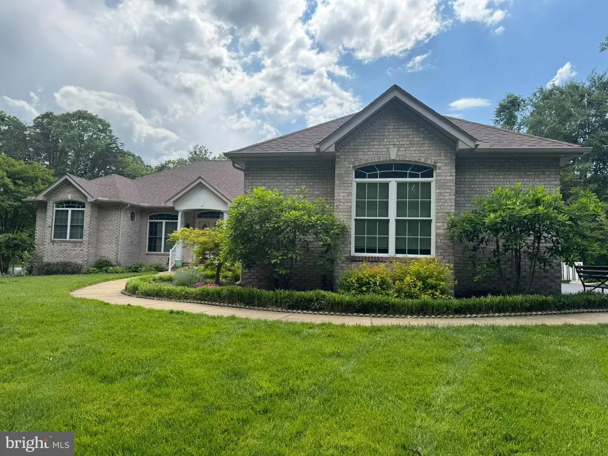 15690 Cloverleaf Ct, Hughesville, MD 20637 - #1