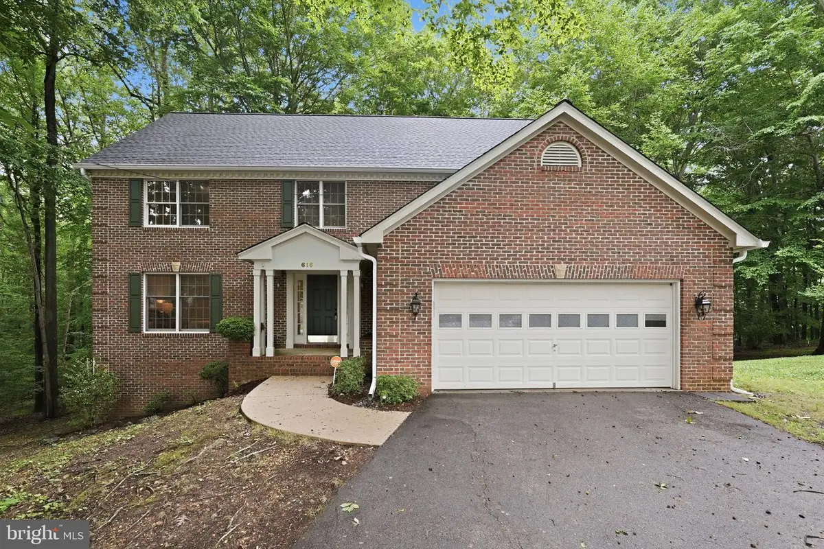 616 Hickory Cir, La Plata, MD 20646 - #1
