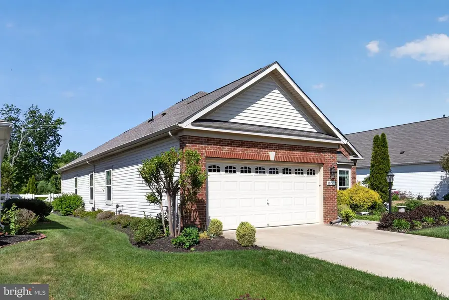 11271 Yellowstone Ct, White Plains, MD 20695 - #2