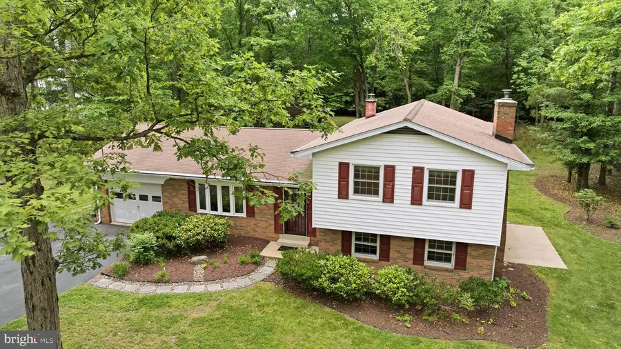 9618 Randall Dr, White Plains, MD 20695 - #2
