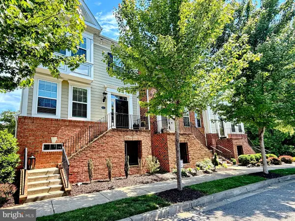 15 Mustang Dr, LA PLATA, MD 20646