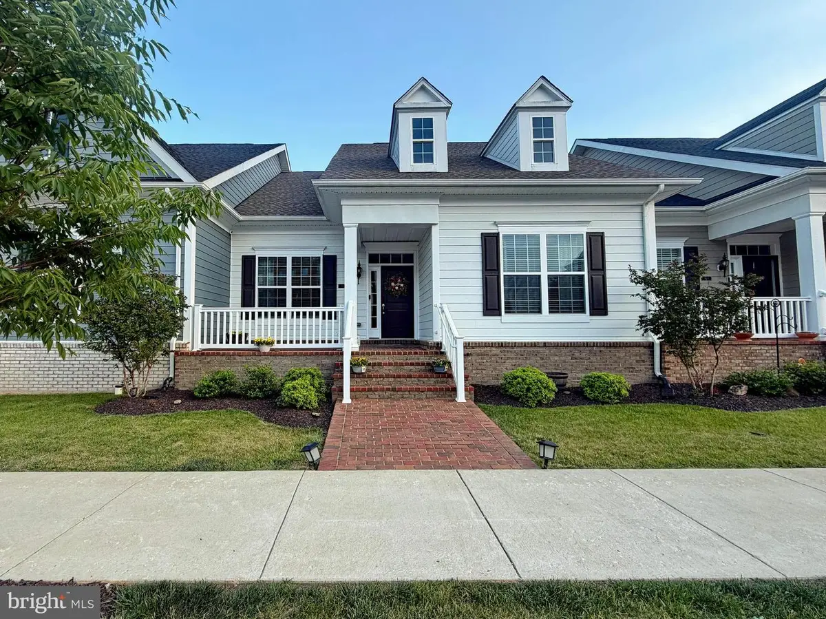 306 Buckeye Cir, La Plata, MD 20646 - #1