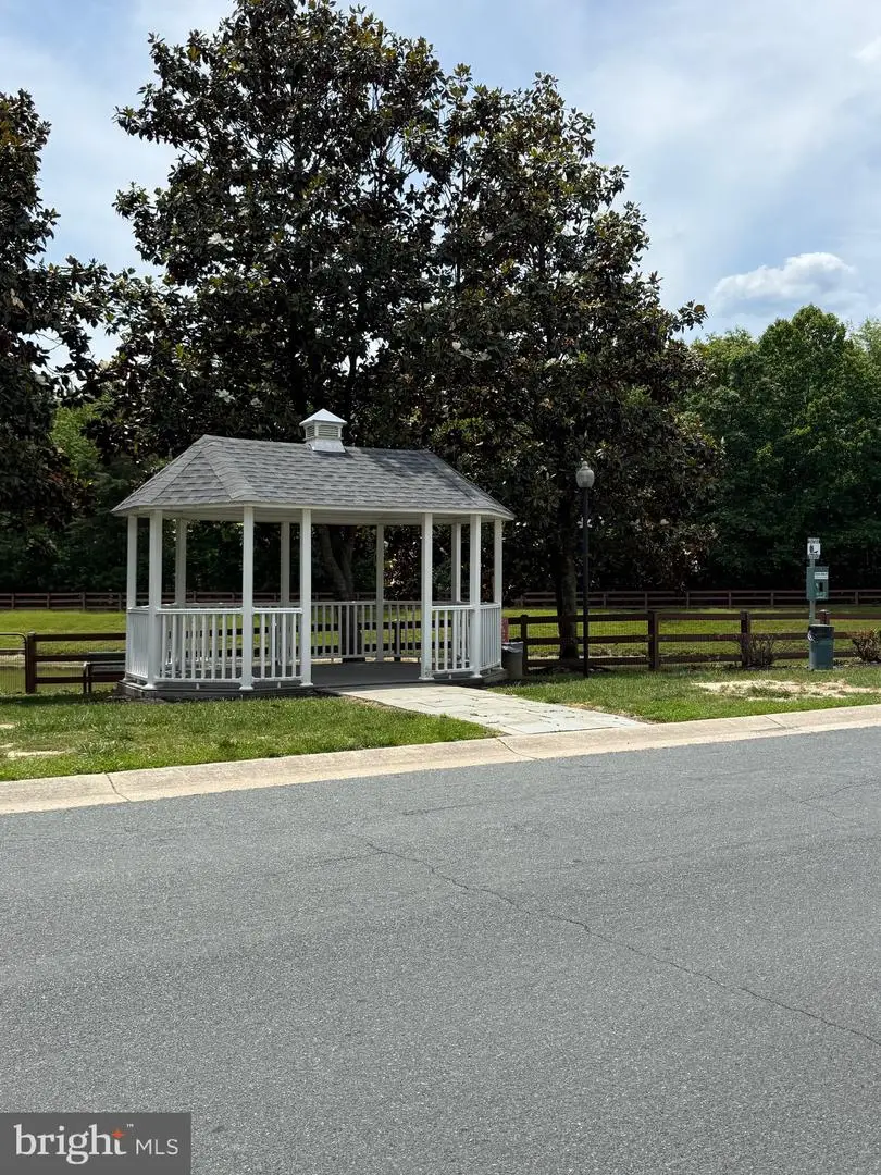 10654 Ashford Cir, Waldorf, MD 20603 - #2