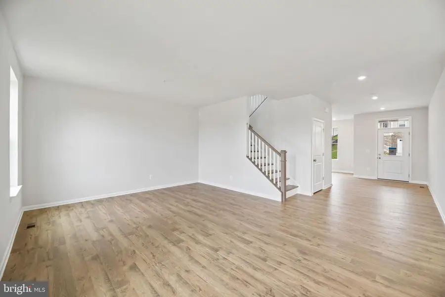 9898 Stonehaven Ct, Waldorf, MD 20601 - #3