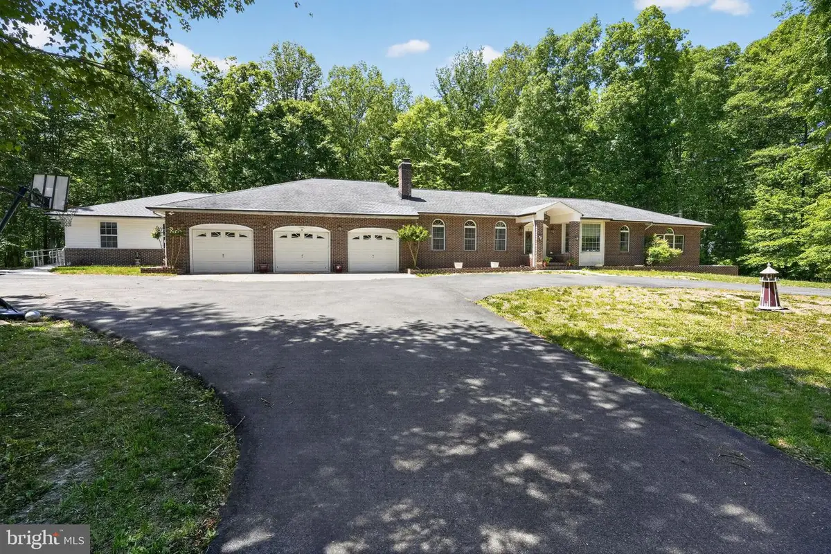 15350 Christy Ln, Waldorf, MD 20601 - #1