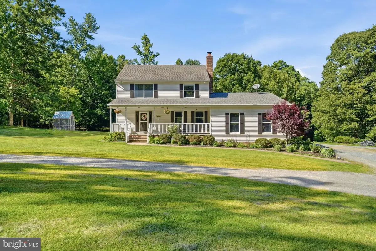 8200 Clamber Hill Pl, Port Tobacco, MD 20677 - #1