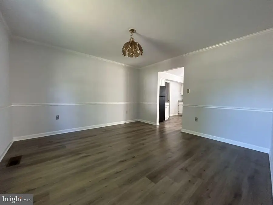 3402 Williamsburg Dr, Waldorf, MD 20601 - #2