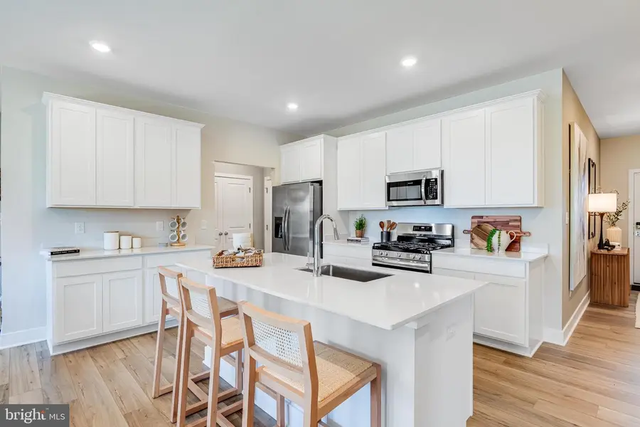 10333 Yosemite St, White Plains, MD 20695 - #2