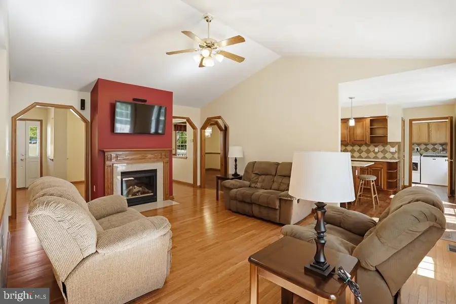 7173 Juliette Low Ln, Hughesville, MD 20637 - #3