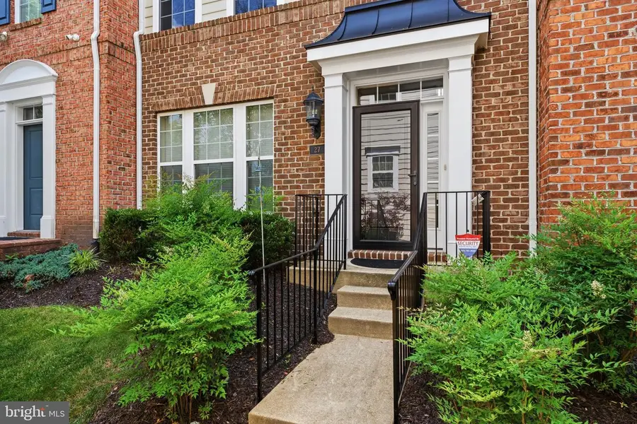 27 Steeplechase Dr, La Plata, MD 20646 - #3
